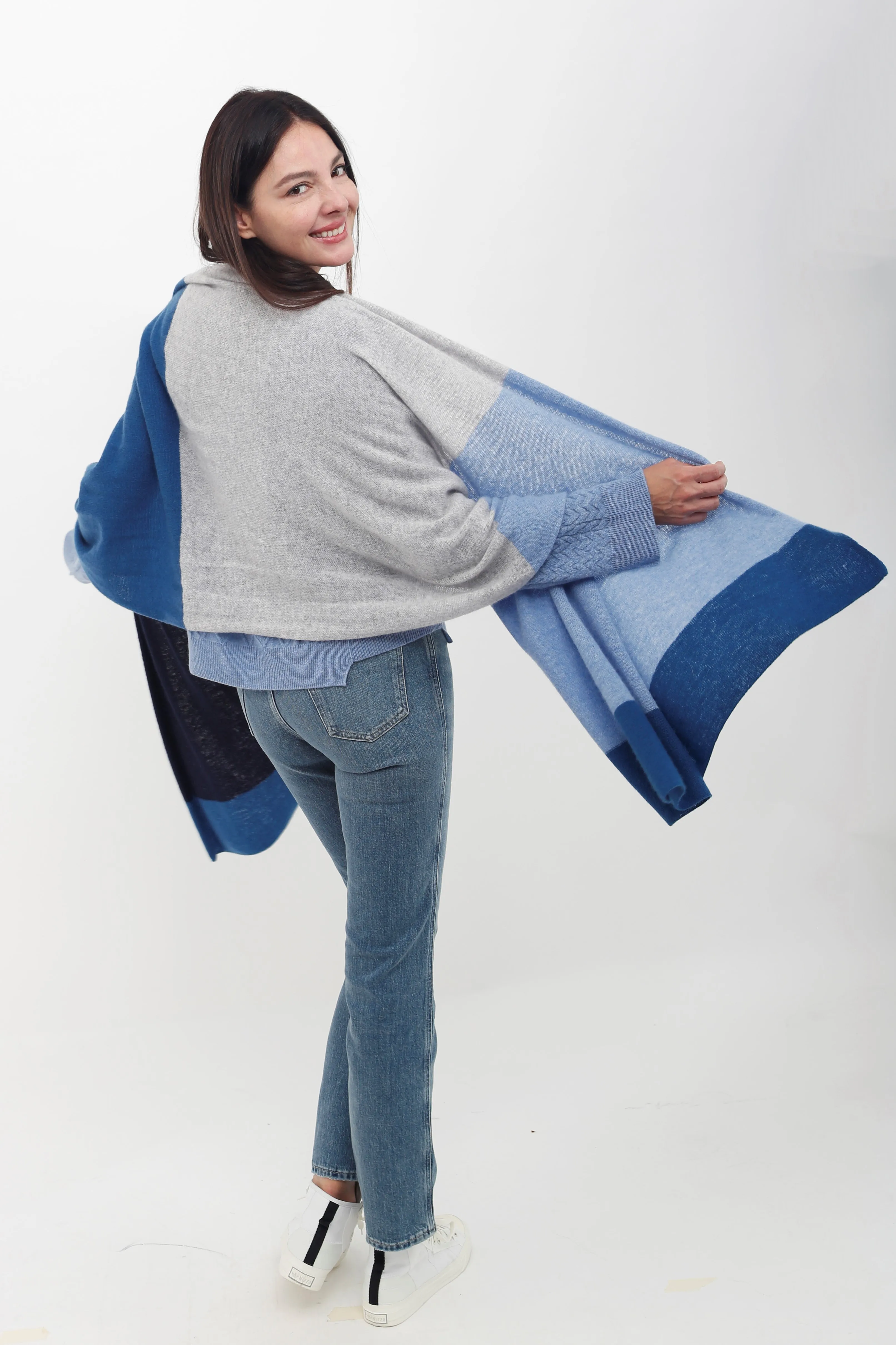 100% Cashmere Color Blocked Shawl