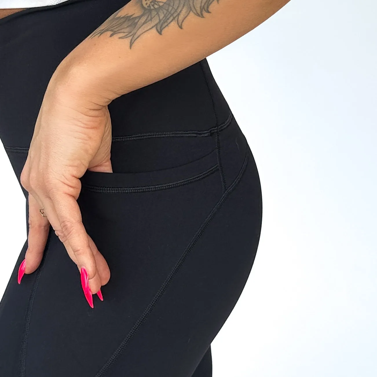 AIRE Ultra-Soft Legging