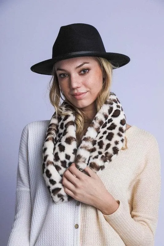 Faux Fur Leopard Scarf